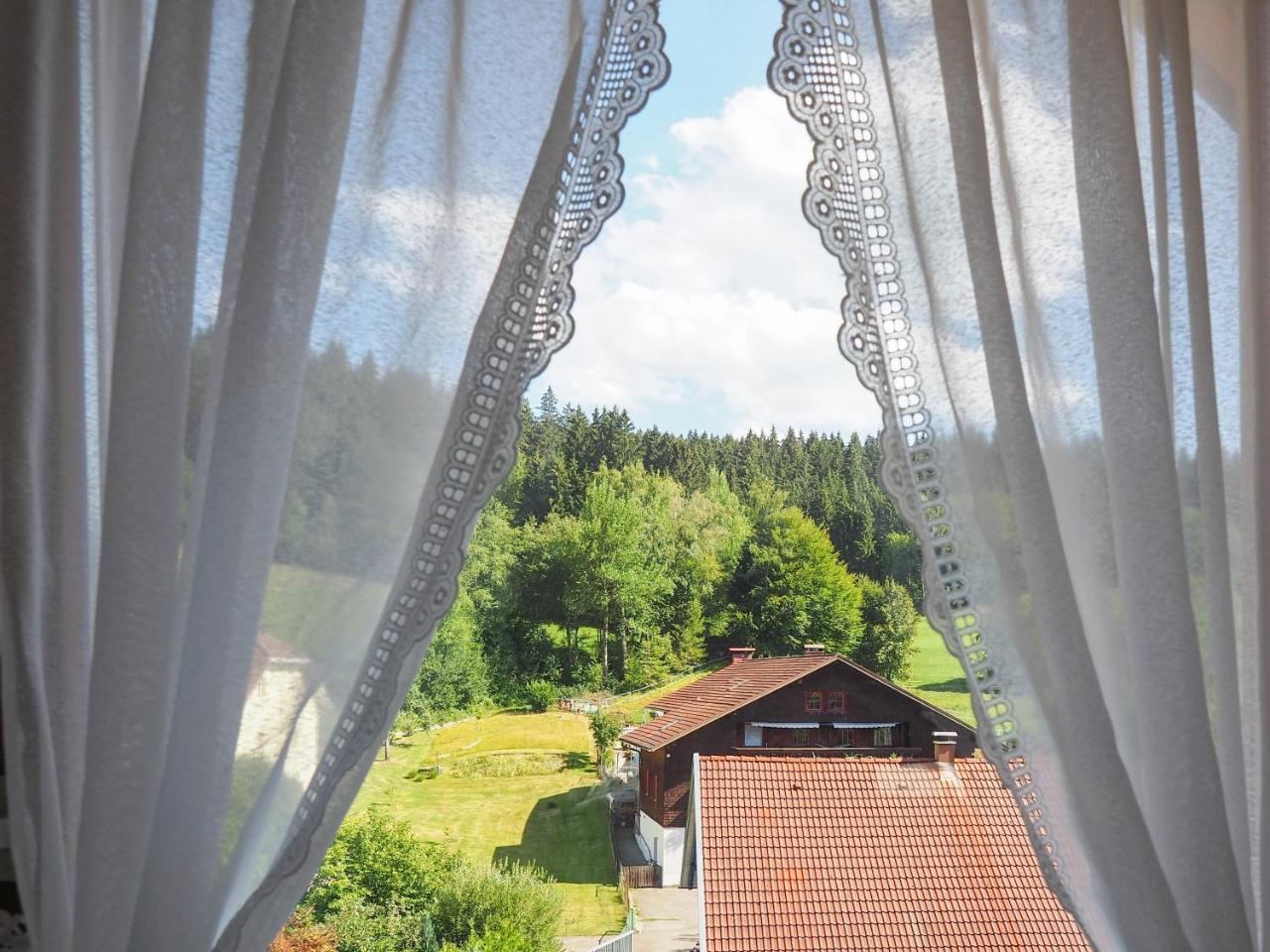 Landgasthof Zum Schwarzen Grat Isny im Allgäu Zewnętrze zdjęcie