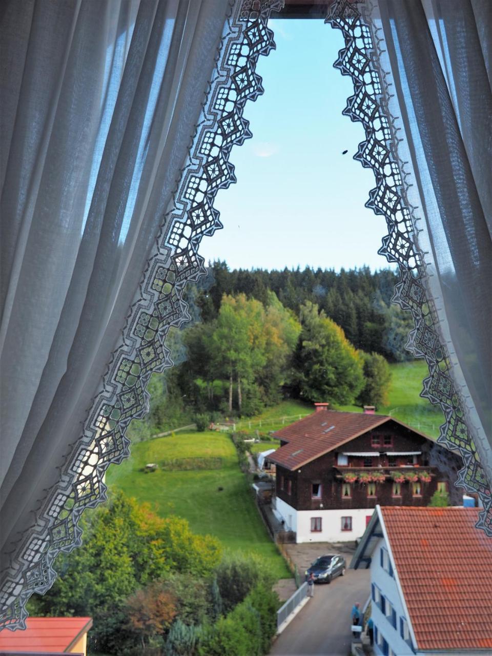 Landgasthof Zum Schwarzen Grat Isny im Allgäu Zewnętrze zdjęcie